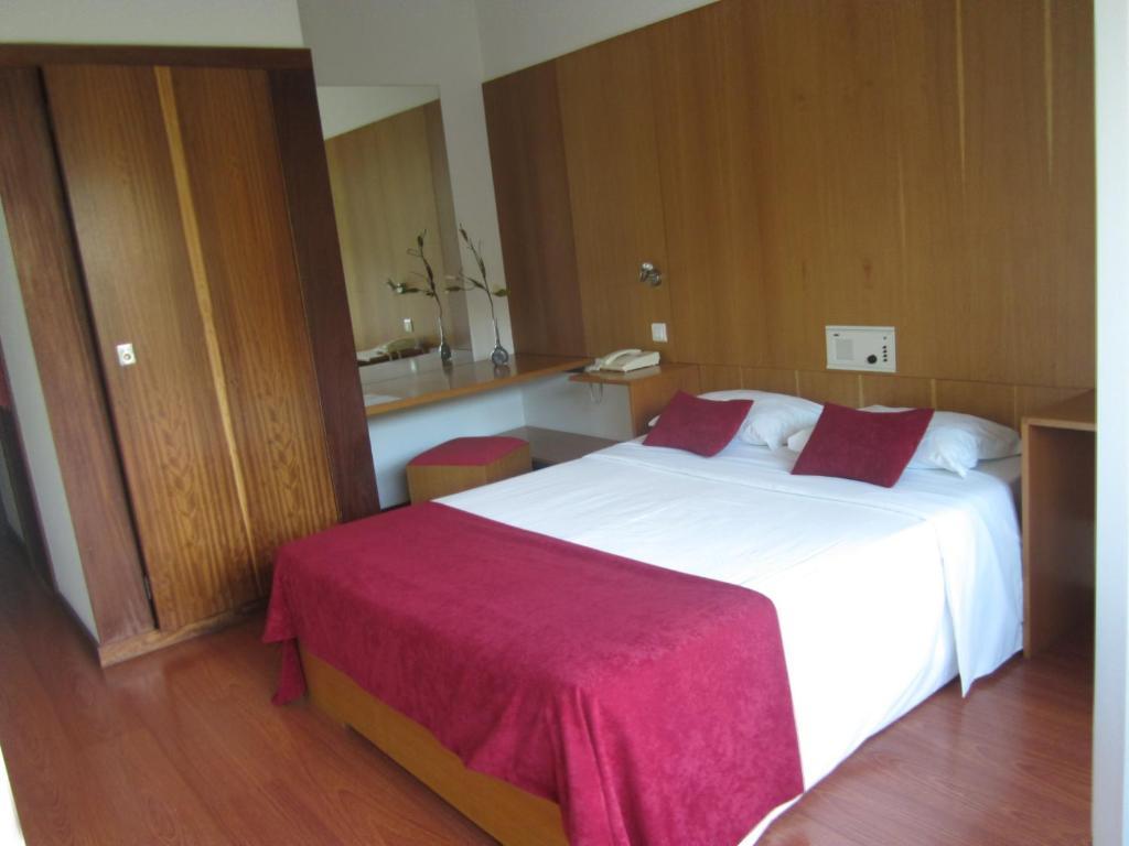 Hotel Eco Salvador Герес Номер фото